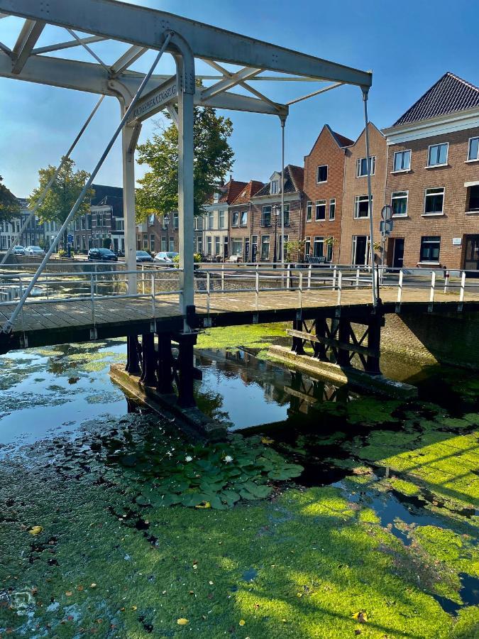 Studio 157, In De Stad Aan De Gracht Kampen Exterior photo